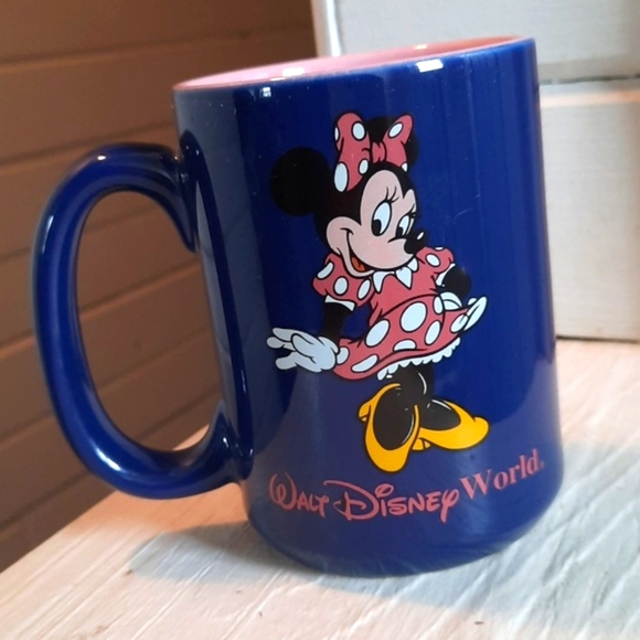 Walt Disney World Large Minnie Mouse Blue & Pink Ceramic Coffee/Tea Mug - Picture 1 of 6